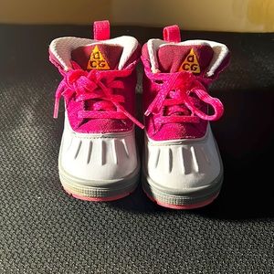 Nike ACG Shoes